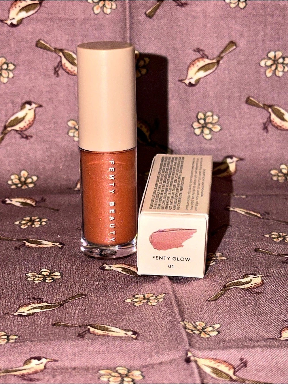 Fenty Beauty Gloss Bomb Universal Lip Luminizer 01